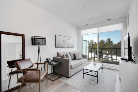 For Lease - 120 Carrick Trail Unit# 404, Gravenhurst, Ontario - Photo 4