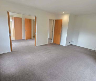 3 Bedroom Home - Photo 2