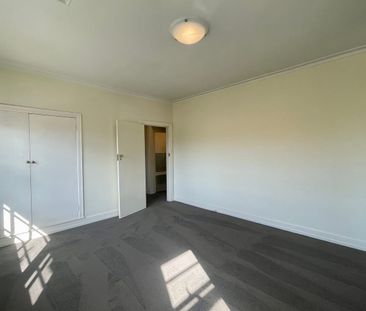 WHEN SIZE MATTERS! - Photo 2