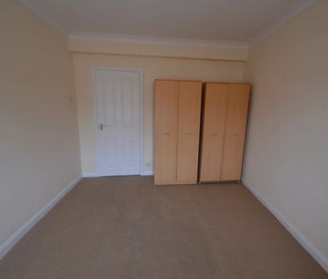 Willow Court, Meadfield Road, Slough,SL3 - Photo 4