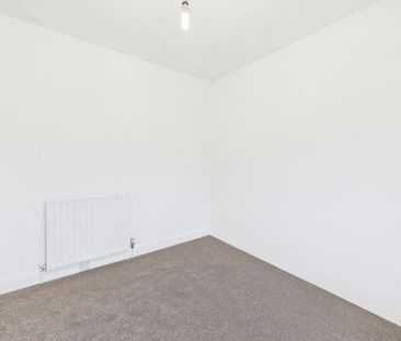 54 Norton Avenue, S12 - Photo 6