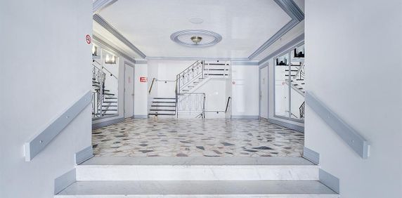 1 Bedroom - 7110 Avenue De La Devinière, Anjou - Photo 2