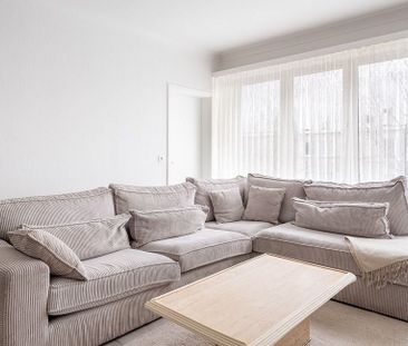Appartement te huur in Wilrijk voor € 995 met 2 slaapkamers - Photo 2