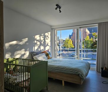 Gerenoveerd appartement met 2 slaapkamers - Foto 2