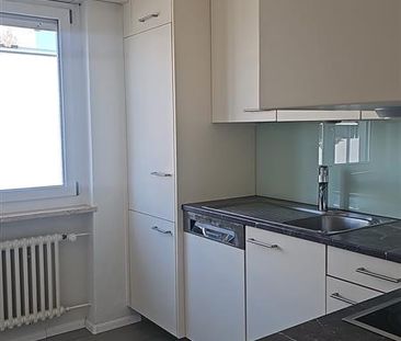 ATTRAKTIVE 5-ZIMMERWOHNUNG AN RUHIGER LAGE IN REINACH - Photo 3