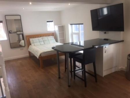 1 bedroom house to rent - Photo 2