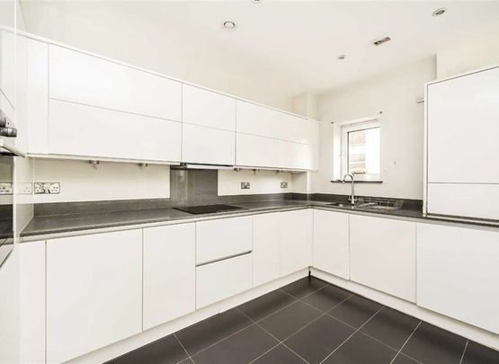 Blagrove Road - Photo 1