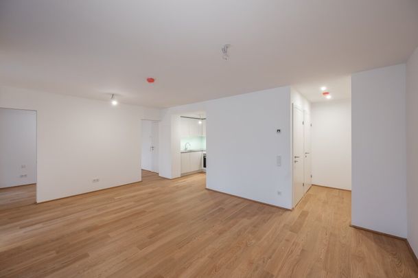 EDUART-Die Kunst des Wohnens: Hochwertiger 2-Zimmer NEUBAU-ZWEITBEZUG im Erdgeschoss! (6/1) - Photo 1