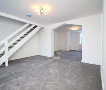 3 bedroom terraced house to rent - Photo 2