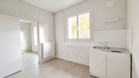 T2 de 42 m² avec pièce vie exposée sud et vue dégagée - Photo 5