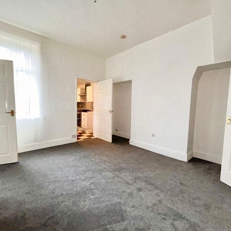 Victoria Road, Gateshead, Tyne and Wear, NE8 2TA - Photo 1