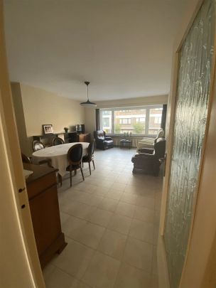 Gemeubeld appartement met 2 slaapkamers - Photo 1