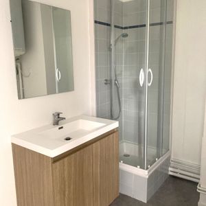 Location Appartement 1 pièce 22m² LE PETIT QUEVILLY 76140 - Photo 2