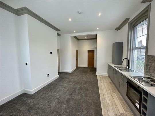 2 bedroom apartment to rent - Photo 1