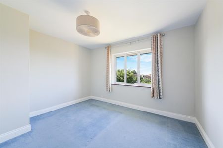 To Let 3 Bed House - Semi-Detached - Photo 5