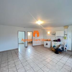 Location Appartement 2 pièces 45m² - Photo 2