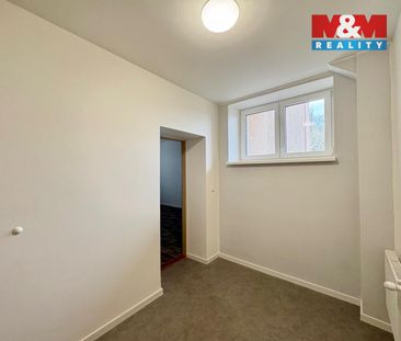 Pronájem bytu 2+kk 57 m², Petrovická 524, Krnov - Фото 1