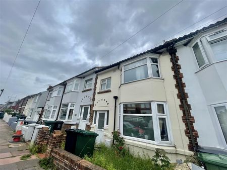 2 bedroom apartment to rent - Photo 5