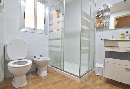 Carrer dAlbalat dels Tarongers, Valencia, Valencian Community 46021 - Photo 2