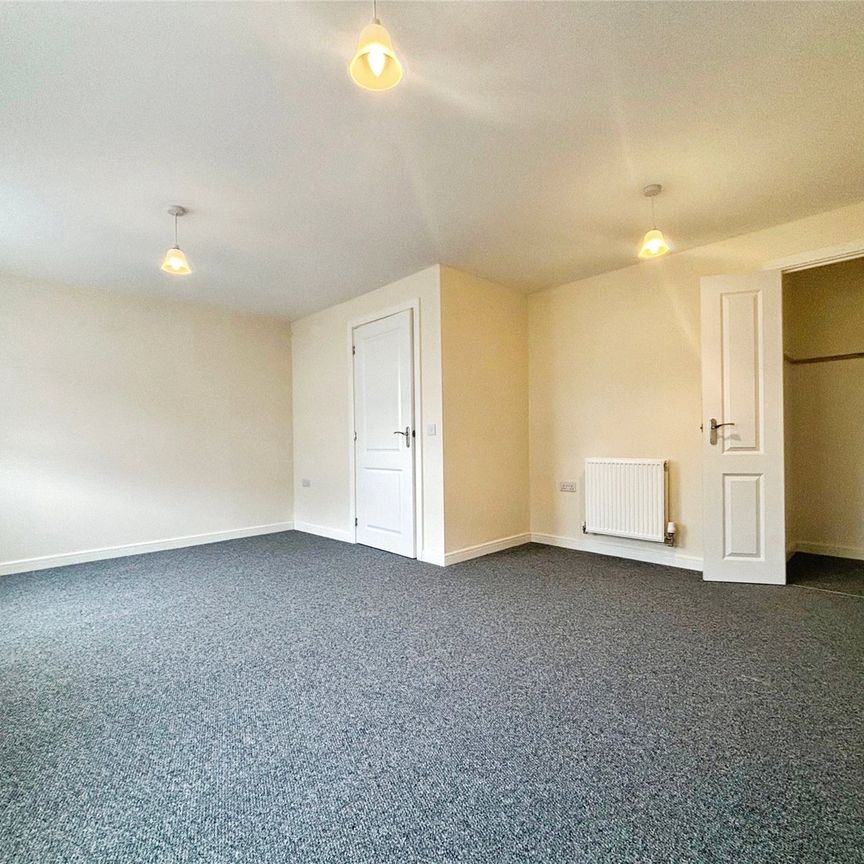 Calliope Crescent, Stratton, Swindon, SN2 - Photo 1