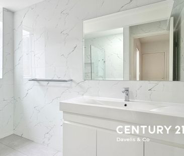 Perfect Family Home - Photo 3