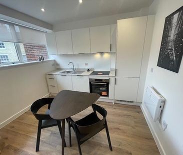 1 bedroom apartment to rent - Photo 1