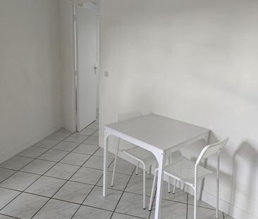 Location Appartement 1 pièce 29m² YERRES 91330 - Photo 1