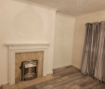 Room in a Shared House, Alford Avenue, M20 - Photo 2