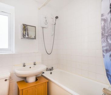 Studio to rent - Photo 6