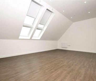 Prestige House, High Street, Egham, Surrey, TW20 - Photo 6
