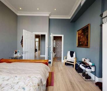 Elsham Road, W14 - Photo 5