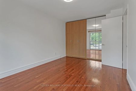 1387 Royal York Road #7 - Photo 4