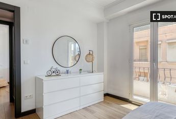 valencia, Valencian Community 46011