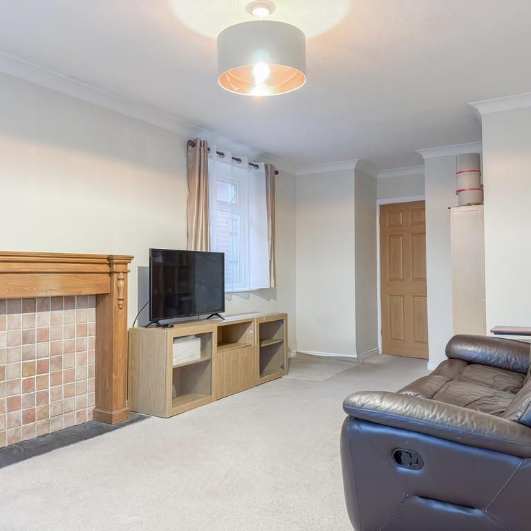 2 bedroom detached bungalow to rent - Photo 1