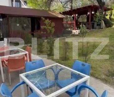 Apartament 4 camere decomandat, 110 mp, zona Consul, Utilitati incluse - Fotografie 5