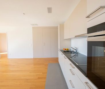 Appartement moderne juste à côté de la gare de Thörishaus - Photo 2