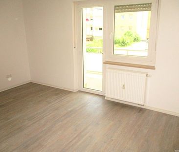 Renovierte 3 - Zimmer Wohnung mit Balkon in modernisierter Wohnanlage! - Foto 6