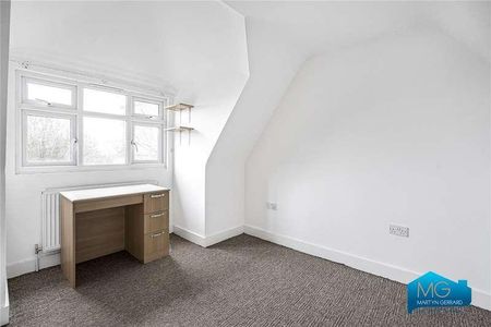 York Road, New Barnet, Hertfordshire, EN5 - Photo 5