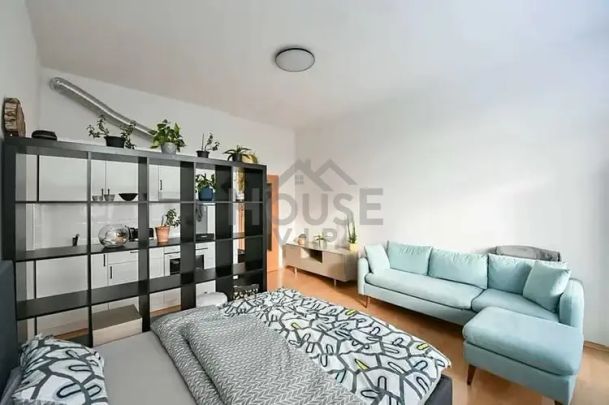 Pronájem bytu 1+kk 33 m - Photo 1