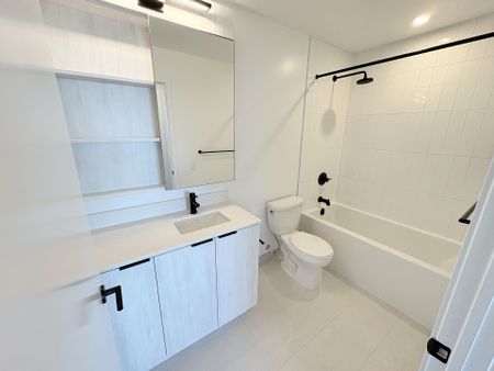 For Lease - 2495 Eglinton Avenue Unit# 2612, Mississauga, Ontario - Photo 5