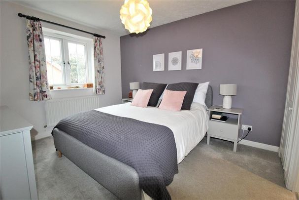 4 bedroom detached house to rent - Photo 1