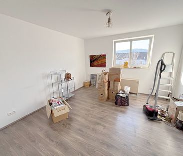 Attraktive 3-Zimmer-Wohnung mit Einbauküche, Balkon und optionalem ... - Foto 3