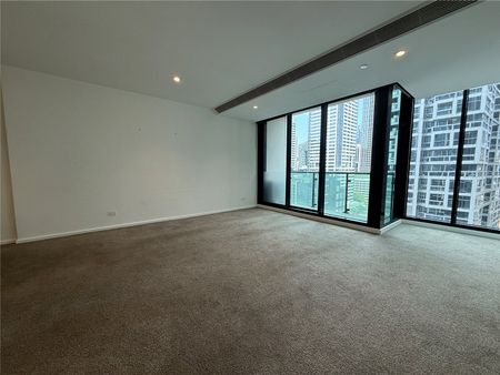 1703/618 Lonsdale Street - Photo 2