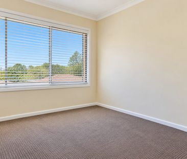 NEAT TWO BEDROOM UNIT - Photo 5