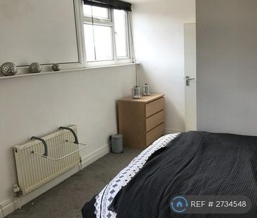 1 bedroom in a house share to rent - Photo 6