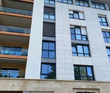 Appartement 1 pièce à Laval - Photo 2