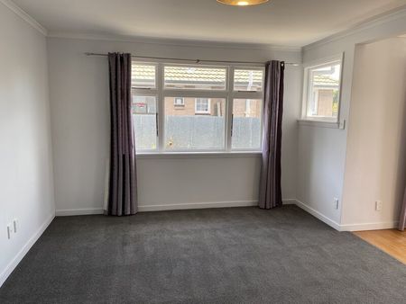 Three Bedroom Home in Mairehau - Photo 2