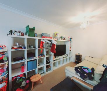 4 bedroom house to rent - Photo 1