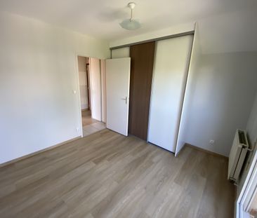 Location Appartement 2 pièces 46m² RODEZ 12000 - Photo 4
