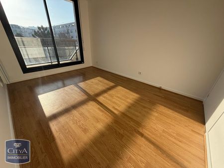 Location Appartement 4 pièces 77m² LEVALLOIS PERRET 92300 - Photo 5